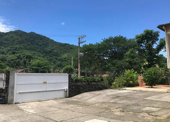 Simples E Aconchegante, Proximo A 3 Praias!