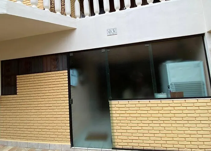 Simples E Aconchegante, Proximo A 3 Praias!